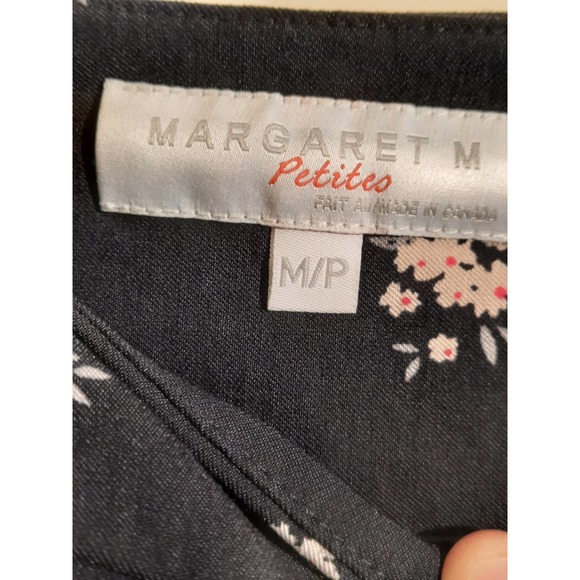 Margaret M Petite Stretch Straight Skirt size M - Picture 3 of 3